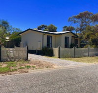 Pets Galore 13 Horizon Parade - Hotel Accommodation