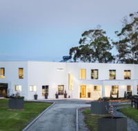 Paradise Point Tamar Valley Residence with Pool - Hotel Accommodation