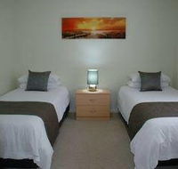Beachside Apartment - Hotel Accommodation