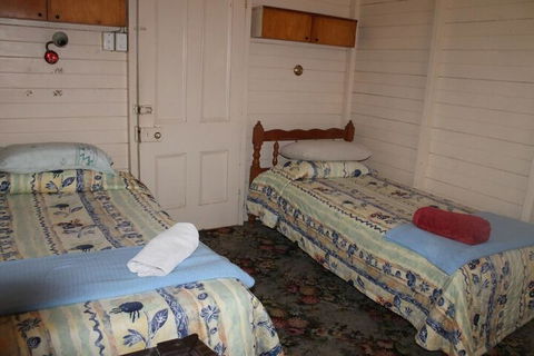 Carlon's Hotel - Hotel Accommodation 3