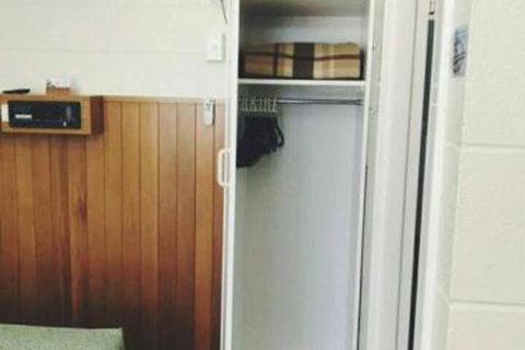 Glossop Motel - Hotel Accommodation 4