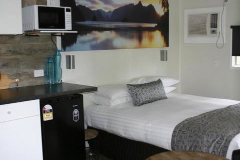 BIG4 Forbes Holiday Park - Hotel Accommodation 2