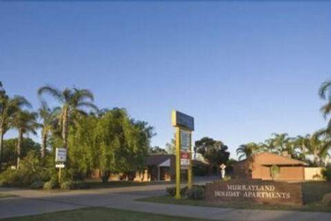 Murrayland Holiday Apartments - Hotel Accommodation 5