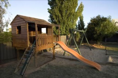 Murrayland Holiday Apartments - Hotel Accommodation 3