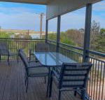 Longbeach House - Hotel Accommodation