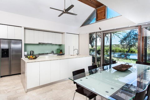 18A Childe Street Belongil Beach Belongil Beach Pavilion House - Hotel Accommodation 6