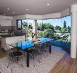 Russell House - Hotel Accommodation