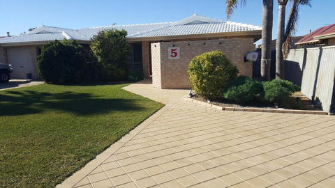 Alexander Drive B & B - Hotel Accommodation 2