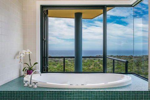 A SWEET ESCAPE Above Byron - Hotel Accommodation 2