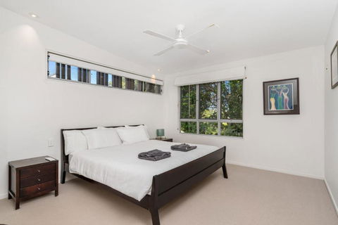 A SWEET ESCAPE Ariels - Hotel Accommodation 2
