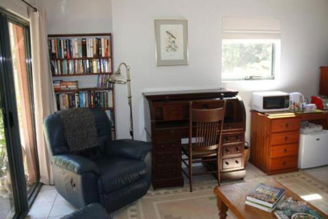 Mandalay House - Hotel Accommodation 0