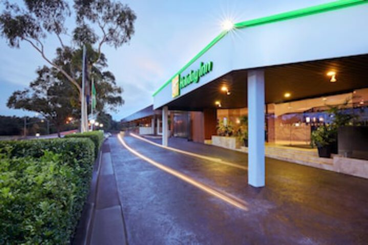 Canley Heights NSW Hotel Accommodation