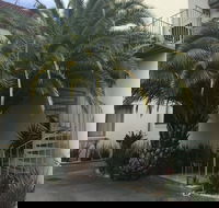 Brunswick Tower Hotel - Hotel Accommodation