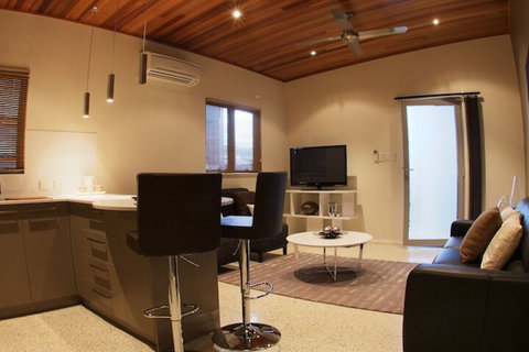 Mia Mia Executive Apartments - Hotel Accommodation 2