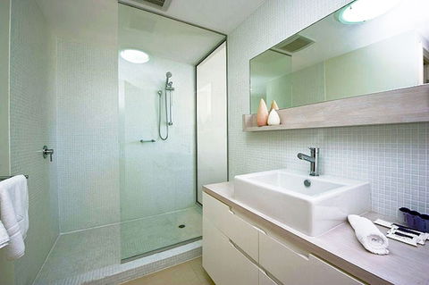 Grand Mercure Apartments Magnetic Island - Hotel Accommodation 3