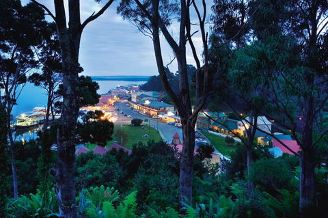 Strahan Village - Hotel Accommodation 1