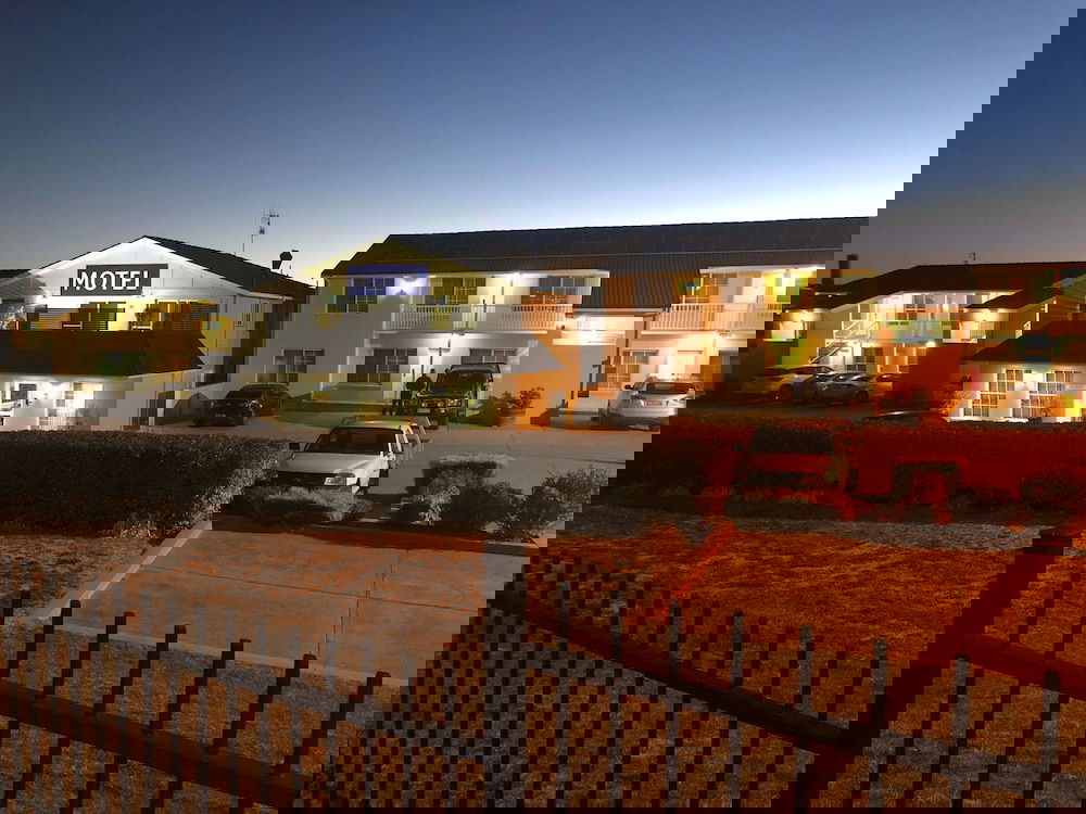 Tonderburine NSW Hotel Accommodation