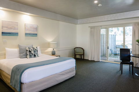 Fairways Resort - Hotel Accommodation 2