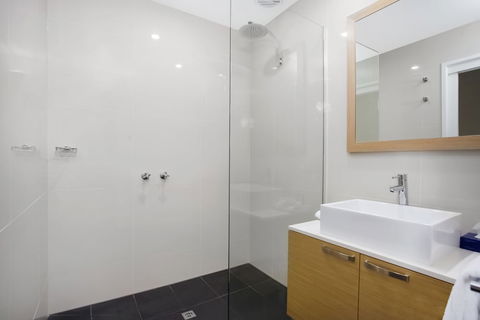 Mid City Warrnambool - Hotel Accommodation 3