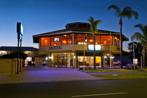 Admiral Motel Bunbury - Hotel Accommodation 0
