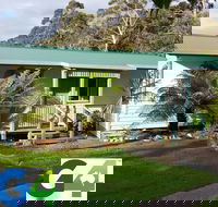 BIG4 Strahan Holiday Retreat - Hotel Accommodation