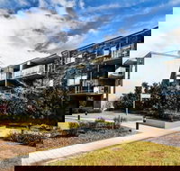 Airport Apartments by Vetroblu - Hotel Accommodation