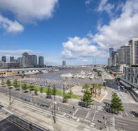 Docklands Private Collection of Apartments - Digital Harbour - Hotel Accommodation