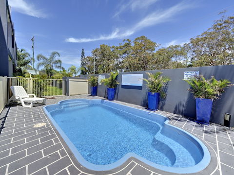 Shoal Bay Beachclub Apartments - Hotel Accommodation 5