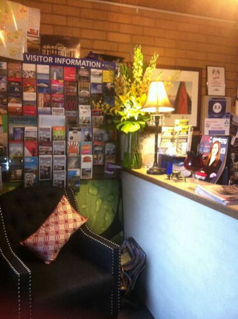 Parkwood Motel And Apartments - Hotel Accommodation 5