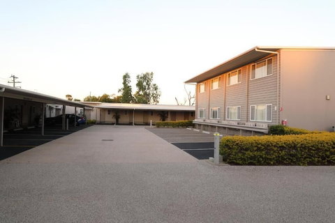 Route 66 Motor Inn - Hotel Accommodation 1