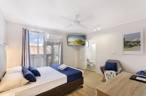 Beach House Motel - Hotel Accommodation 3