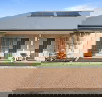 Coopers Colonial Motel - Hotel Accommodation