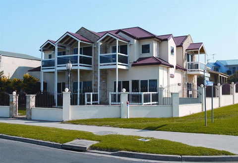 Lighthouse Keepers Inn - Hotel Accommodation 0