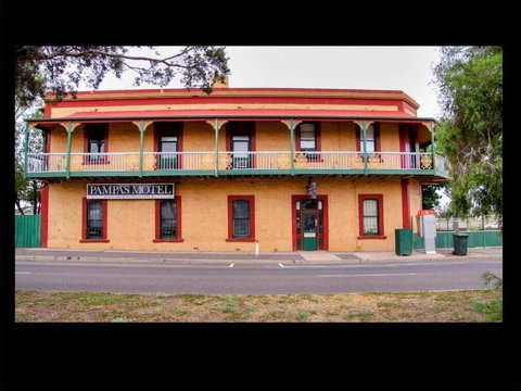 Pampas Motel - Hotel Accommodation 1