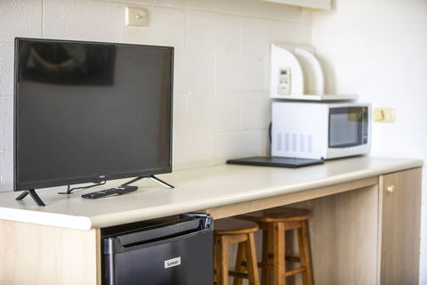 The Mulgrave Motel - Hotel Accommodation 3