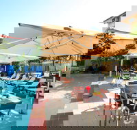 Central Plaza Port Douglas Apartments - Hotel Accommodation