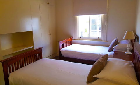 The Victoria - Hotel Accommodation 3