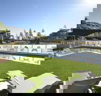 Beach Club Resort - Hotel Accommodation