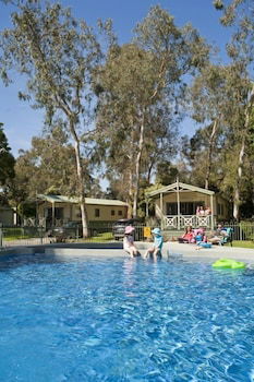 Crystal Brook Tourist Park - Hotel Accommodation 5