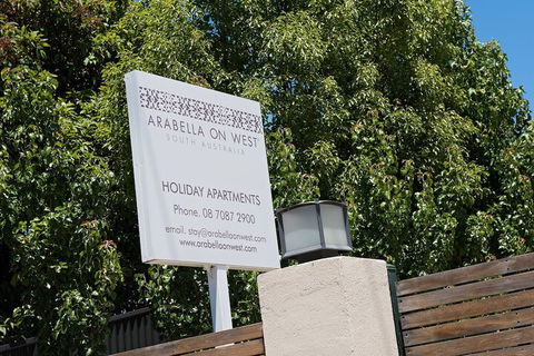 Arabella On West Apartments - Hotel Accommodation 3