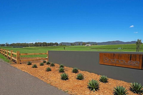 The Longhouse Suite 2 - Hotel Accommodation 2