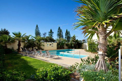 Pacific Plaza Apartments - Hotel Accommodation 4