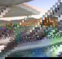 The Summit Rainforest Retreat - Hotel Accommodation