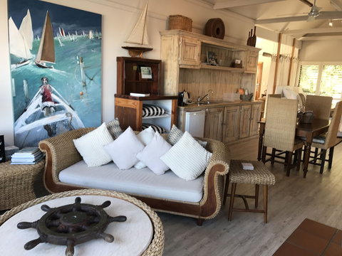 Boathouse - Birks River Retreat - Birks Harbour - Hotel Accommodation 3