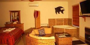 The Keepers Cottages - Hotel Accommodation 2