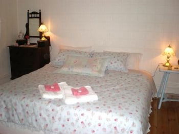 Brown's House Bed And Breakfast - Hotel Accommodation 5