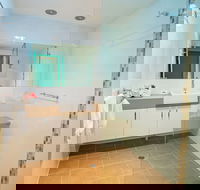 Tuscany Apartments - Hotel Accommodation