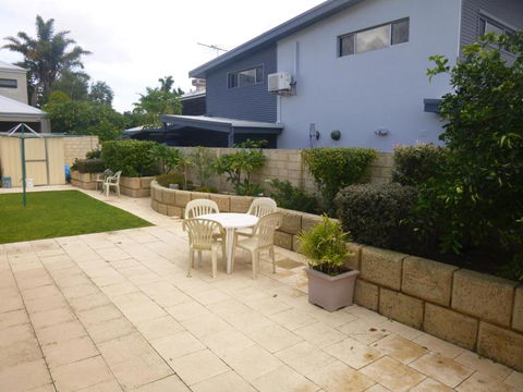 Santa Maria Executive B & B Fremantle - Hotel Accommodation 4