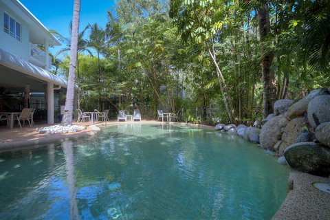 Port Douglas Outrigger Holiday Apartments - Hotel Accommodation 2