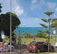 Pipis on the beach - Hotel Accommodation